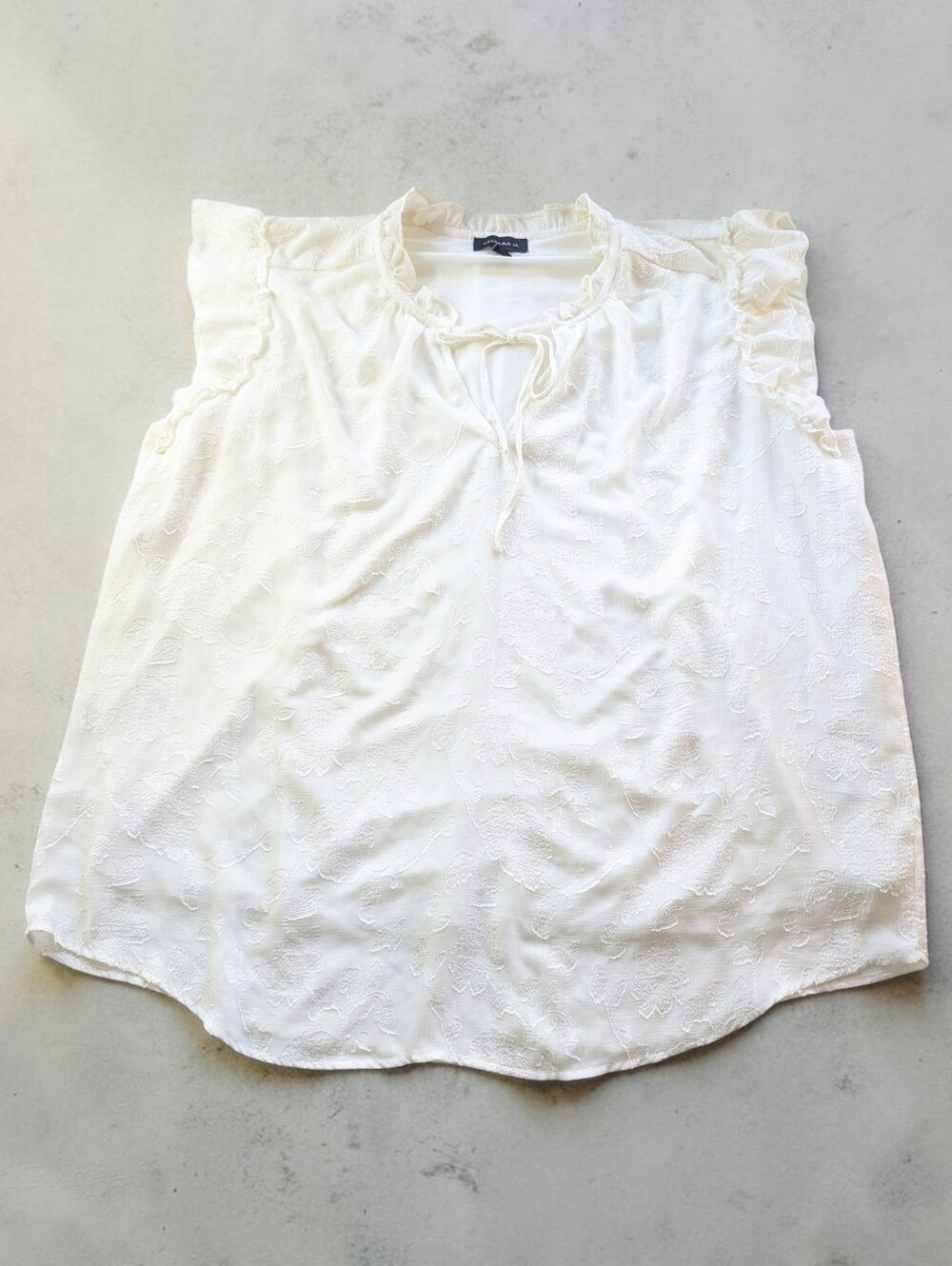 Tamara H. White Floral Jacquard Ruffle Front Tie Blouse Tank Top - Pristine